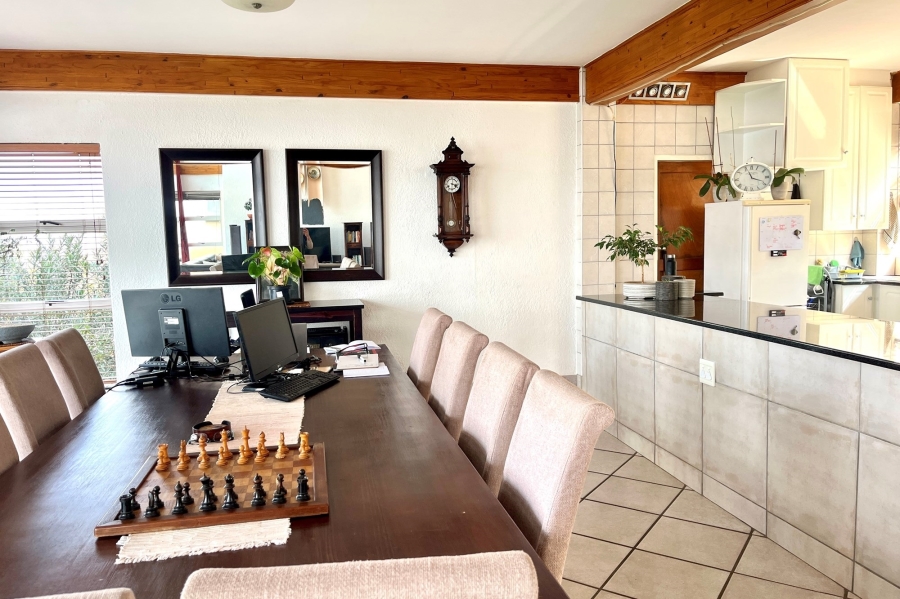 3 Bedroom Property for Sale in Kosmos North West